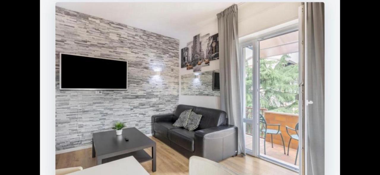 Queen East Verona Apartments Zewnętrze zdjęcie